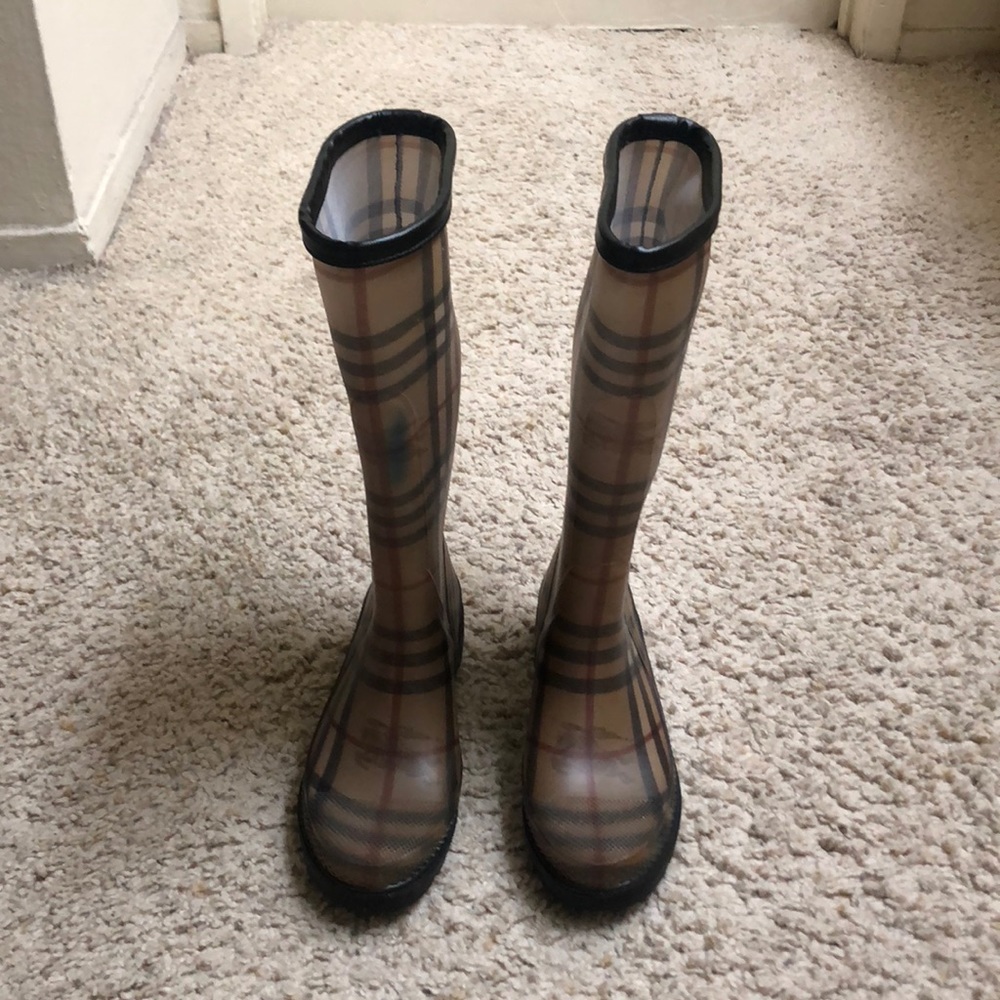 Authentic Burberry Rain Boots